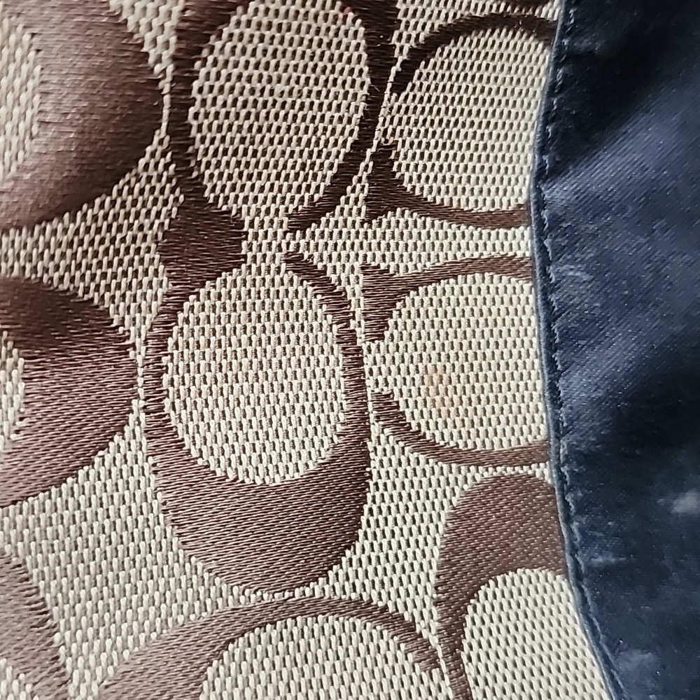 Authentic Vintage Coach bag From 2011 - Picture 6 of 15